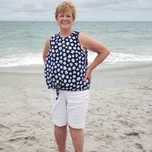 Meet your Posher, Sandy